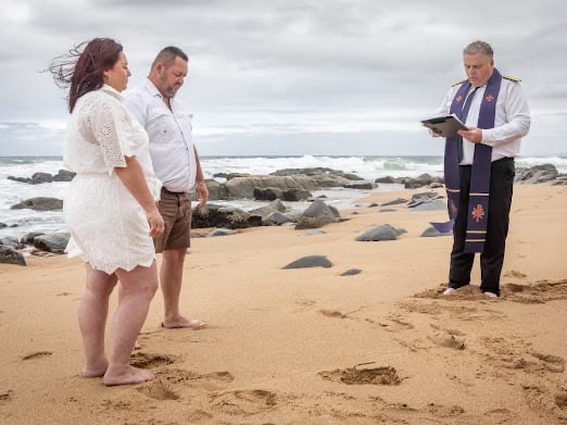 Wedding ceremony by Dr. Gerrit Rademeyer in Buffels Bay (Buffalo Bay)