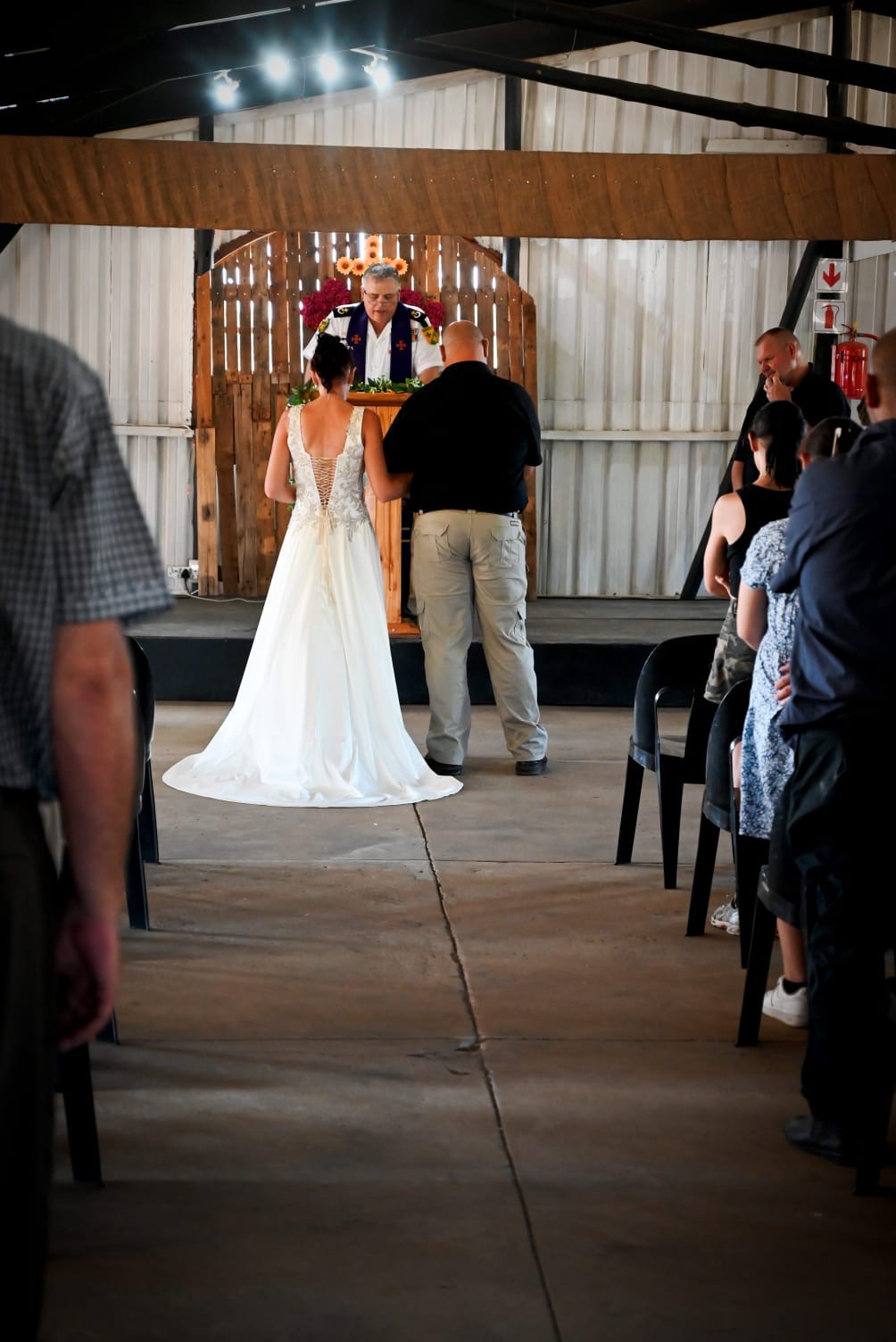 Wedding ceremony by Dr. Gerrit Rademeyer in Buffels Bay (Buffalo Bay)